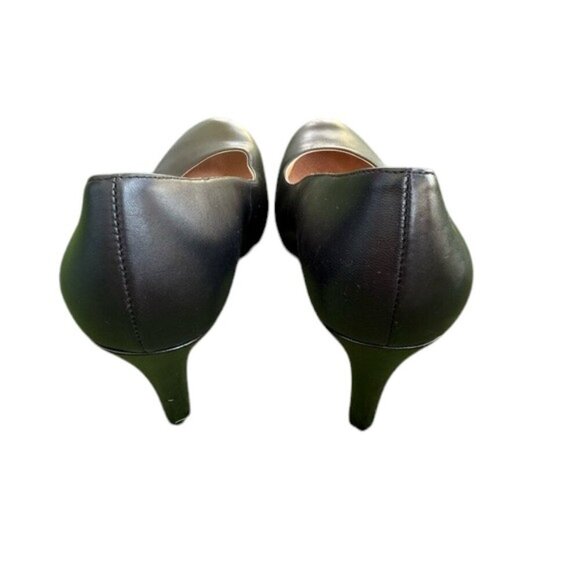 Naturalizer 6.5 Black Leather Classic Pumps Comfort Sole/ Walk all day - Picture 7 of 7